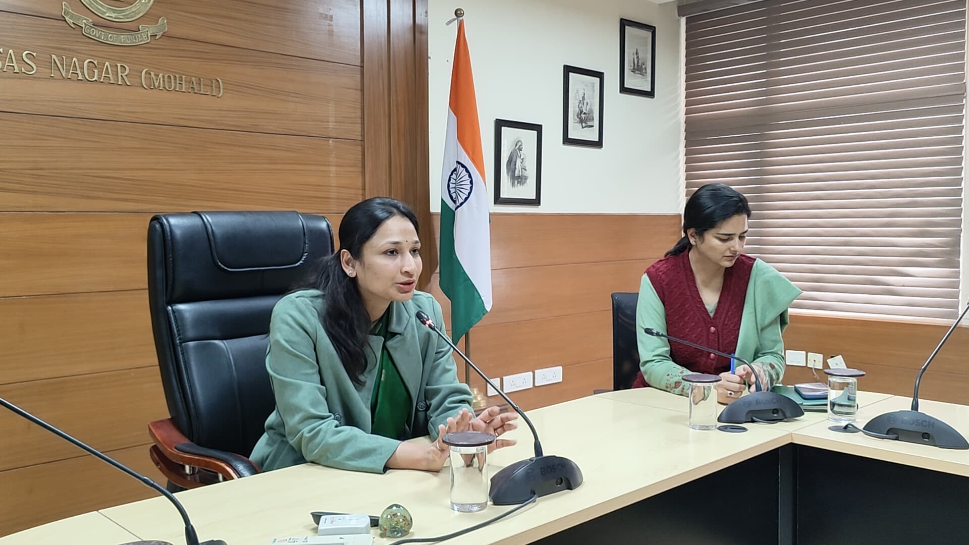 New DC Takes Introductory Meeting of Staff